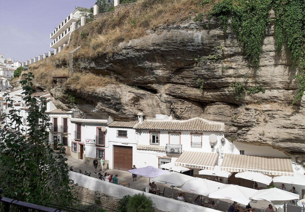 Casa Rural Las Cuevas De Setenil Setenil De Las Bodegas Exterior photo